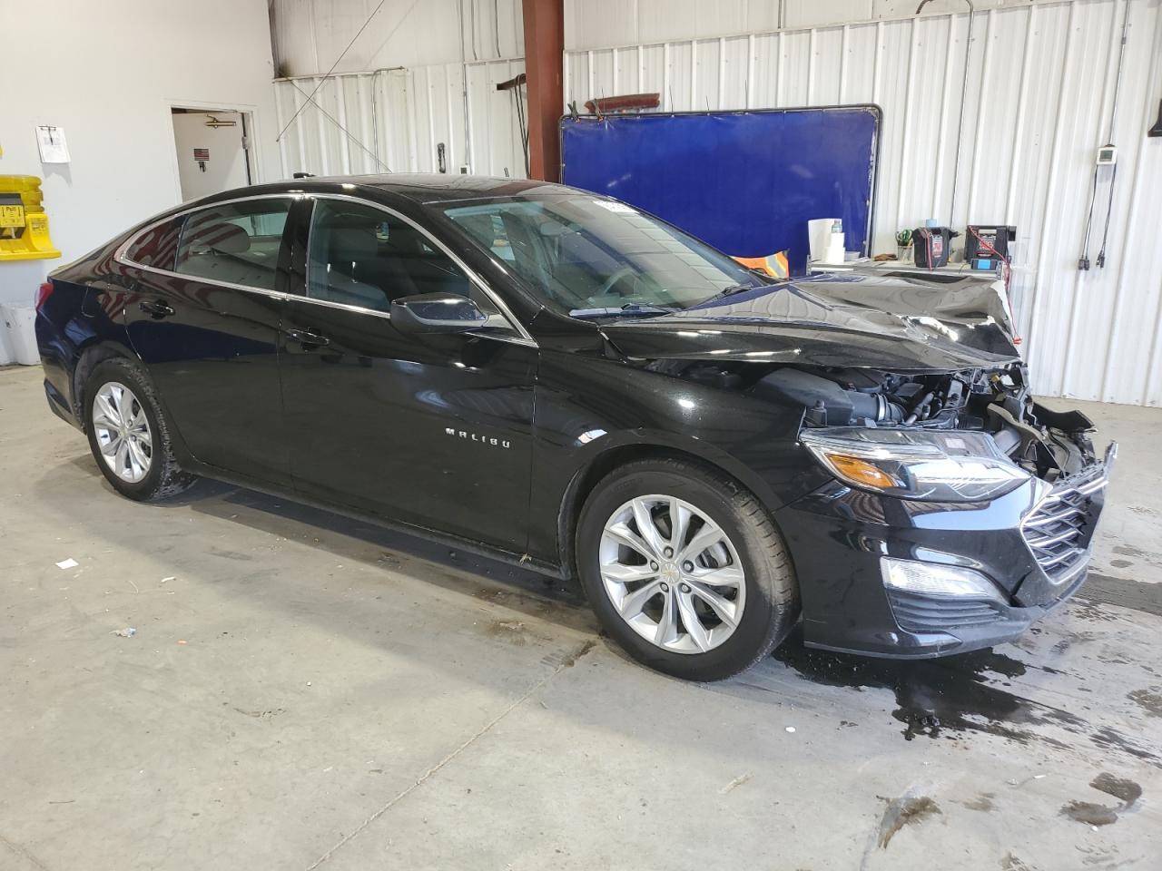 2022 Chevrolet Malibu Lt - Фото 4