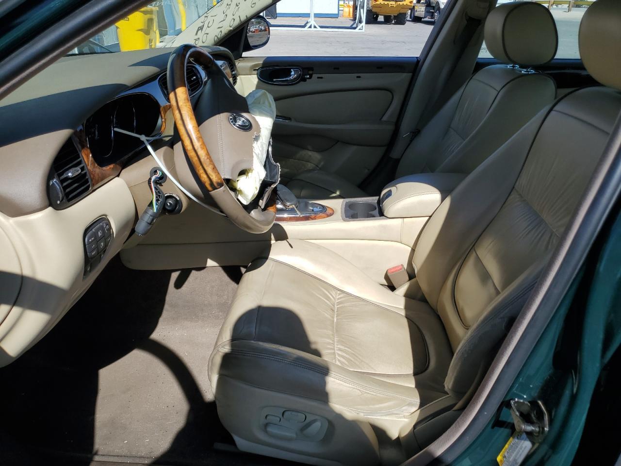 2007 Jaguar Xj8 - Image 7