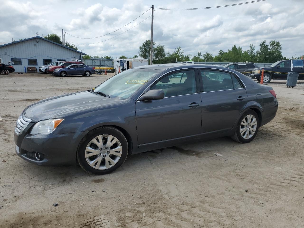 2010 Toyota Avalon Xl