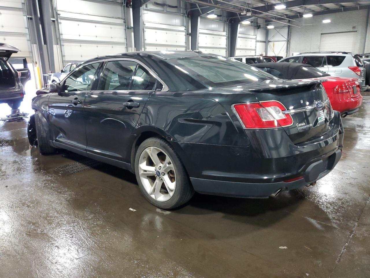 2010 Ford Taurus Sho - Фото 2