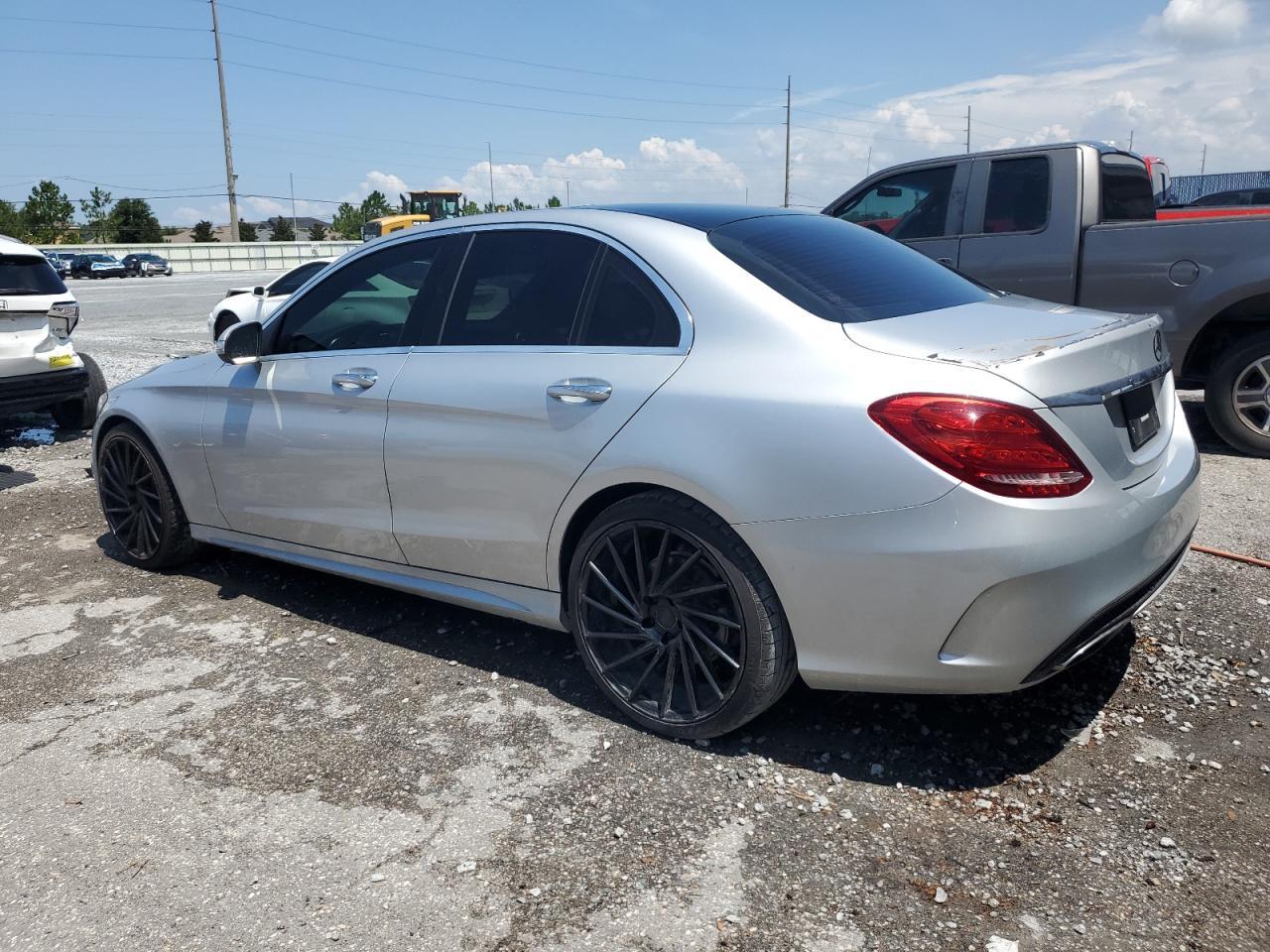 2015 Mercedes-Benz C 300 4Matic - Фото 2