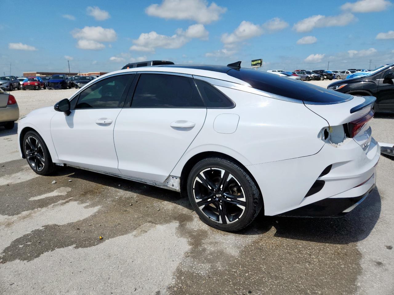 2021 Kia K5 Gt Line - Image 2