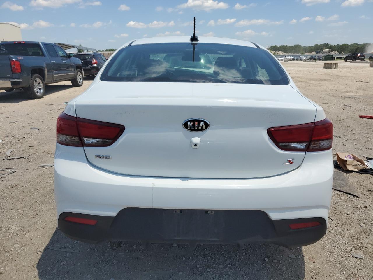 2019 Kia Rio S - Фото 6