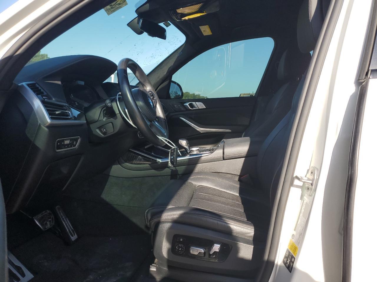 2021 BMW X7 xDrive40I - Image 7