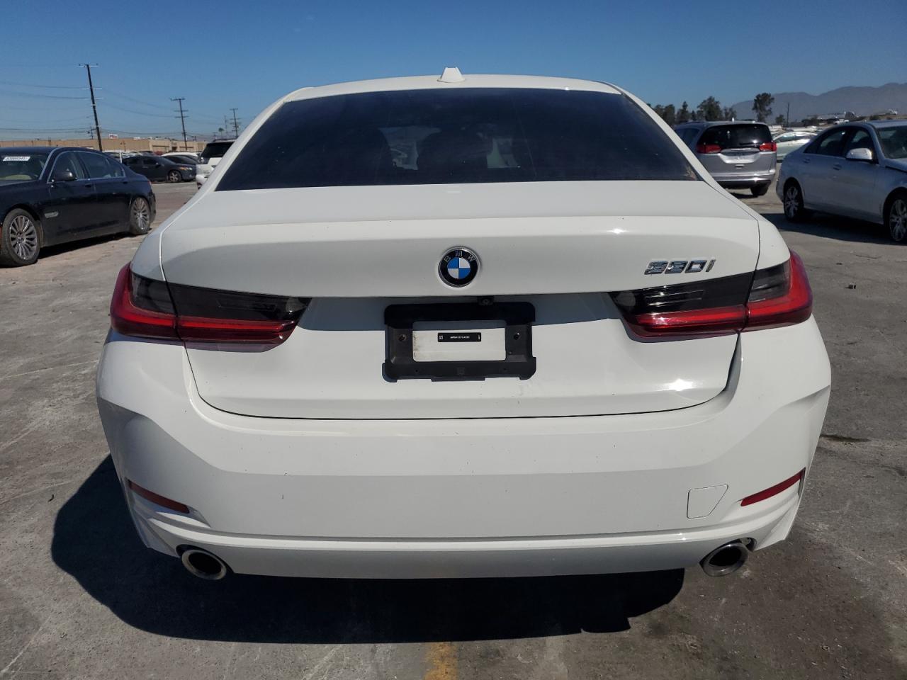 2023 BMW 330I - Image 6