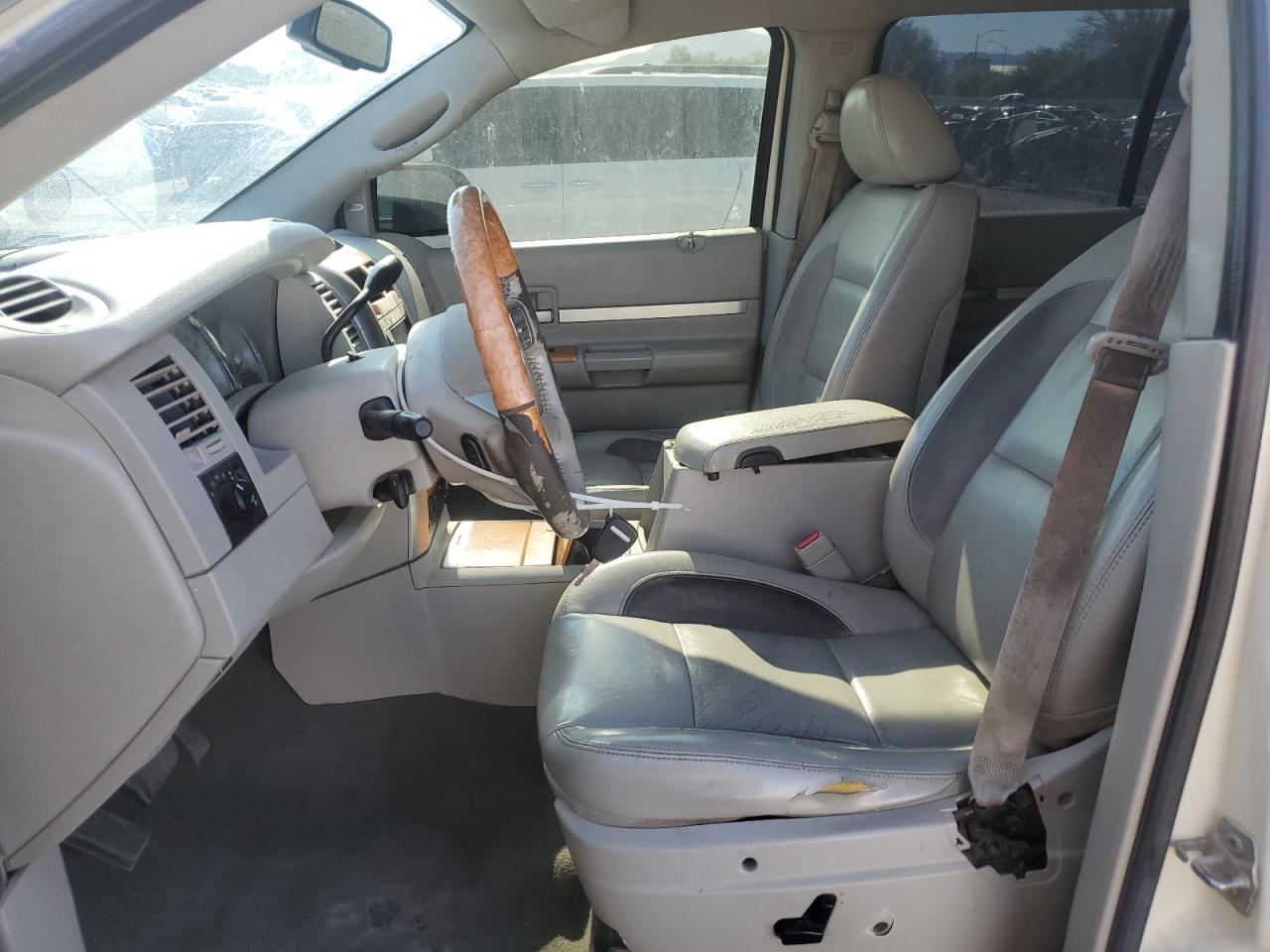 2009 Chrysler Aspen Limited - Фото 7