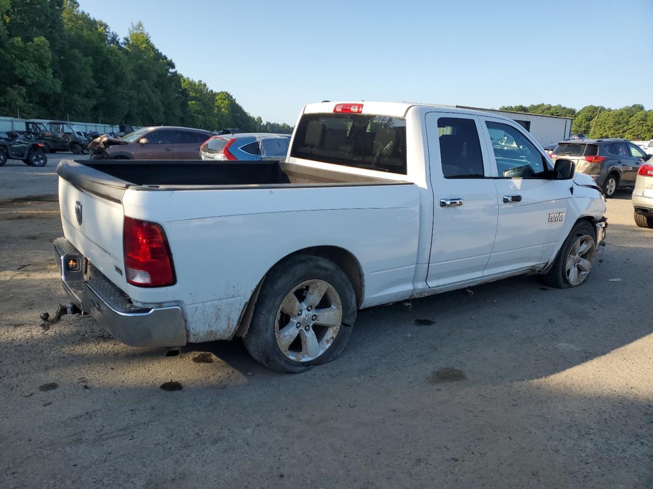 2015 Ram 1500 St - Image 3