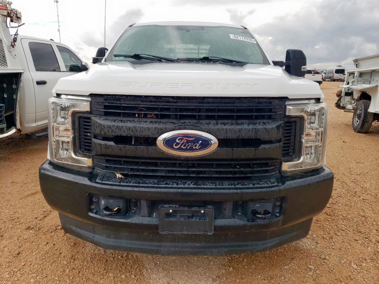 2019 Ford F250 Super Duty - Фото 5