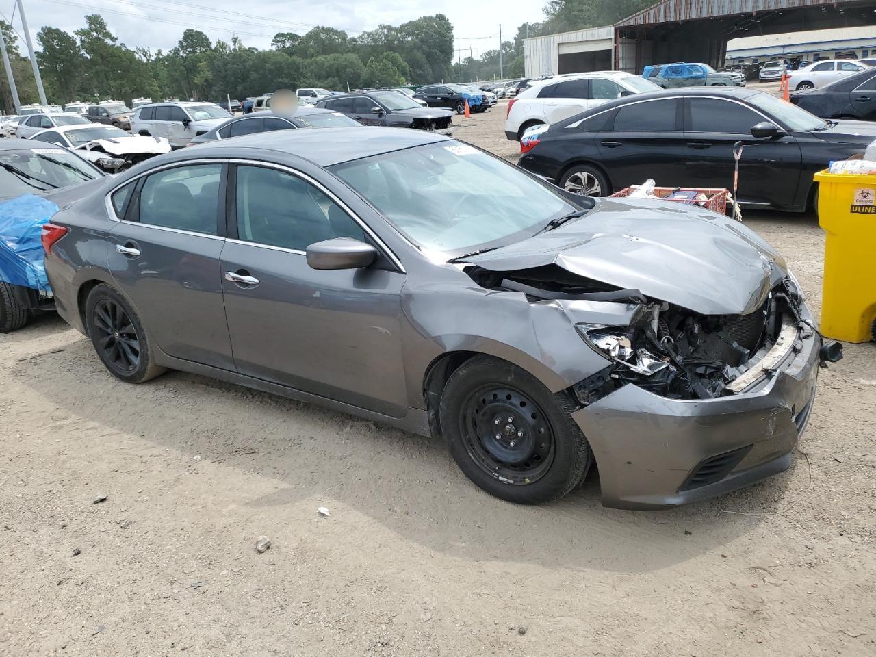 2017 Nissan Altima 2.5 - Фото 4