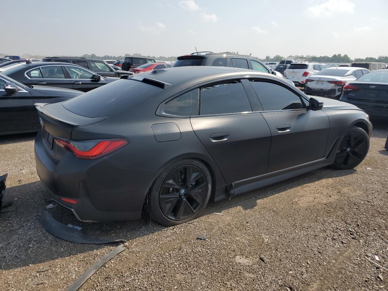 2024 BMW I4 Edrive 40 - Фото 3
