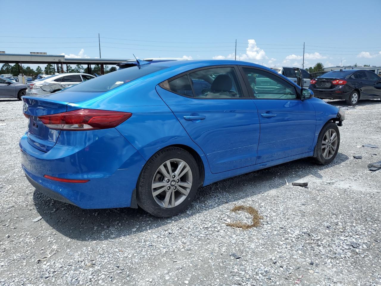 2018 Hyundai Elantra Sel - Фото 3