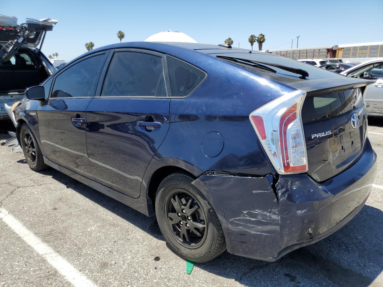 2012 Toyota Prius - Фото 2