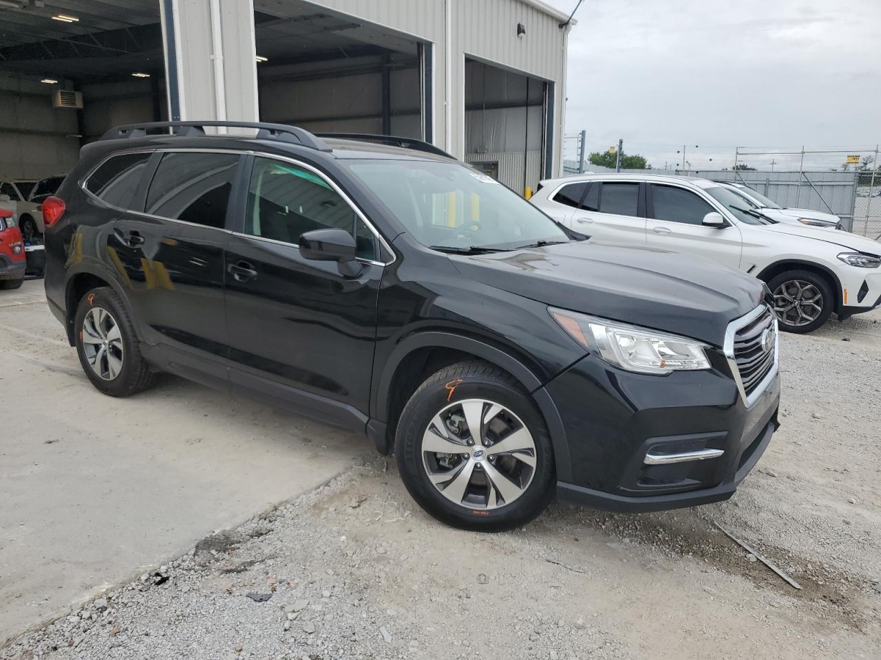 2020 Subaru Ascent Premium - Фото 4