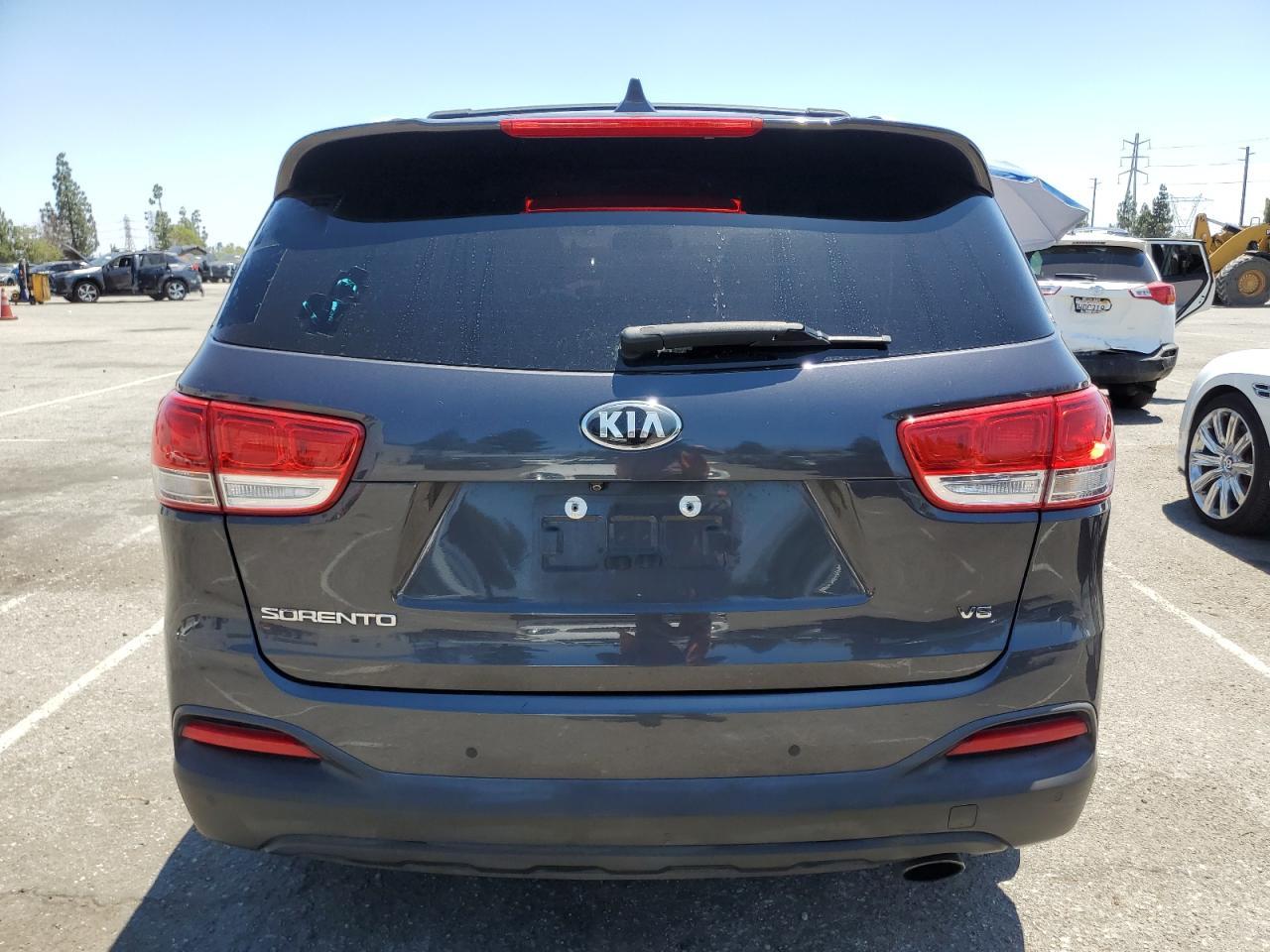 2017 Kia Sorento Lx - Фото 6