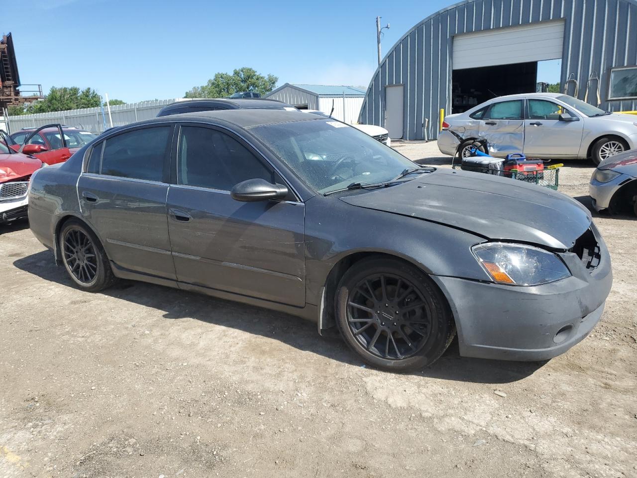 2005 Nissan Altima S - Image 7