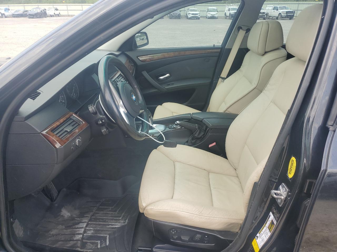 2010 BMW 535 Xi - Фото 7