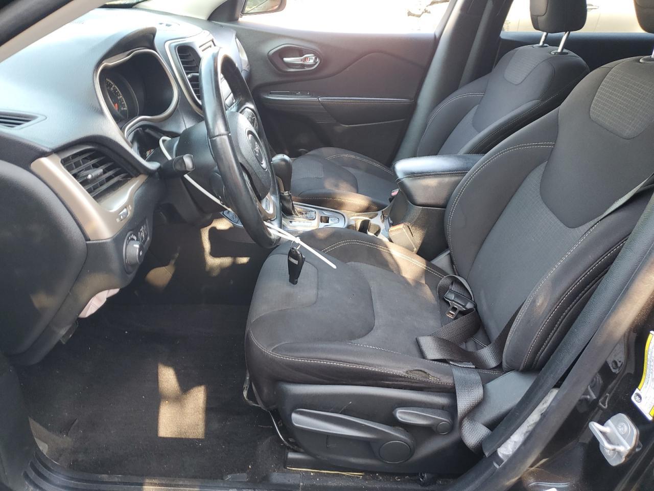 2015 Jeep Cherokee Latitude - Image 7