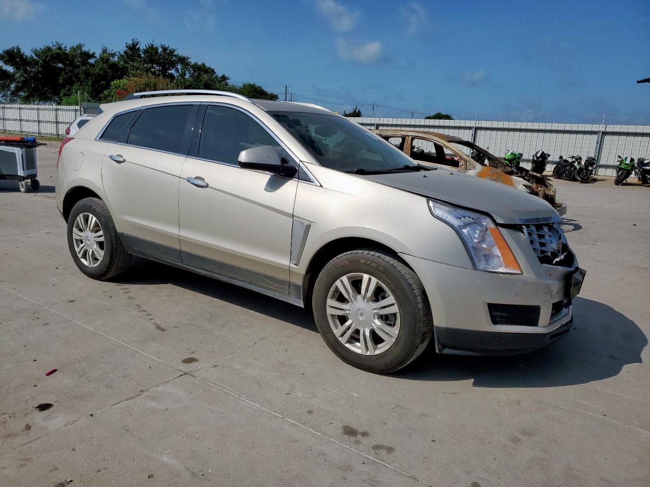 2016 Cadillac Srx Luxury Collection - Image 4
