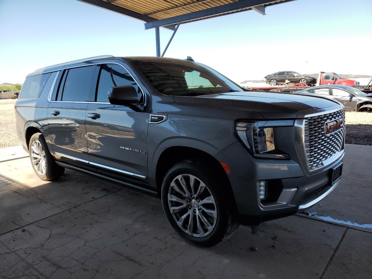 2021 GMC Yukon Xl Denali - Фото 4