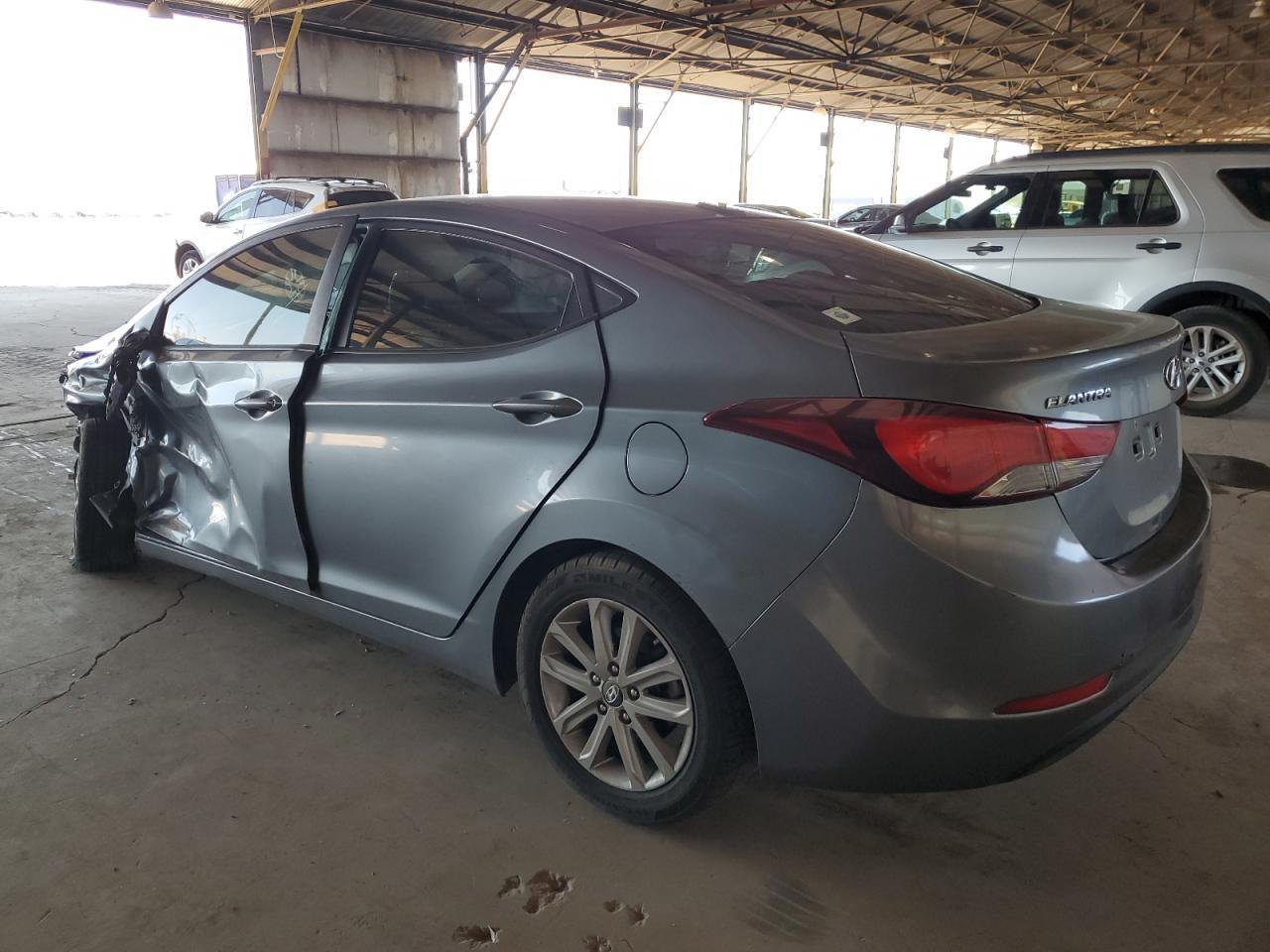 2016 Hyundai Elantra Se - Фото 2