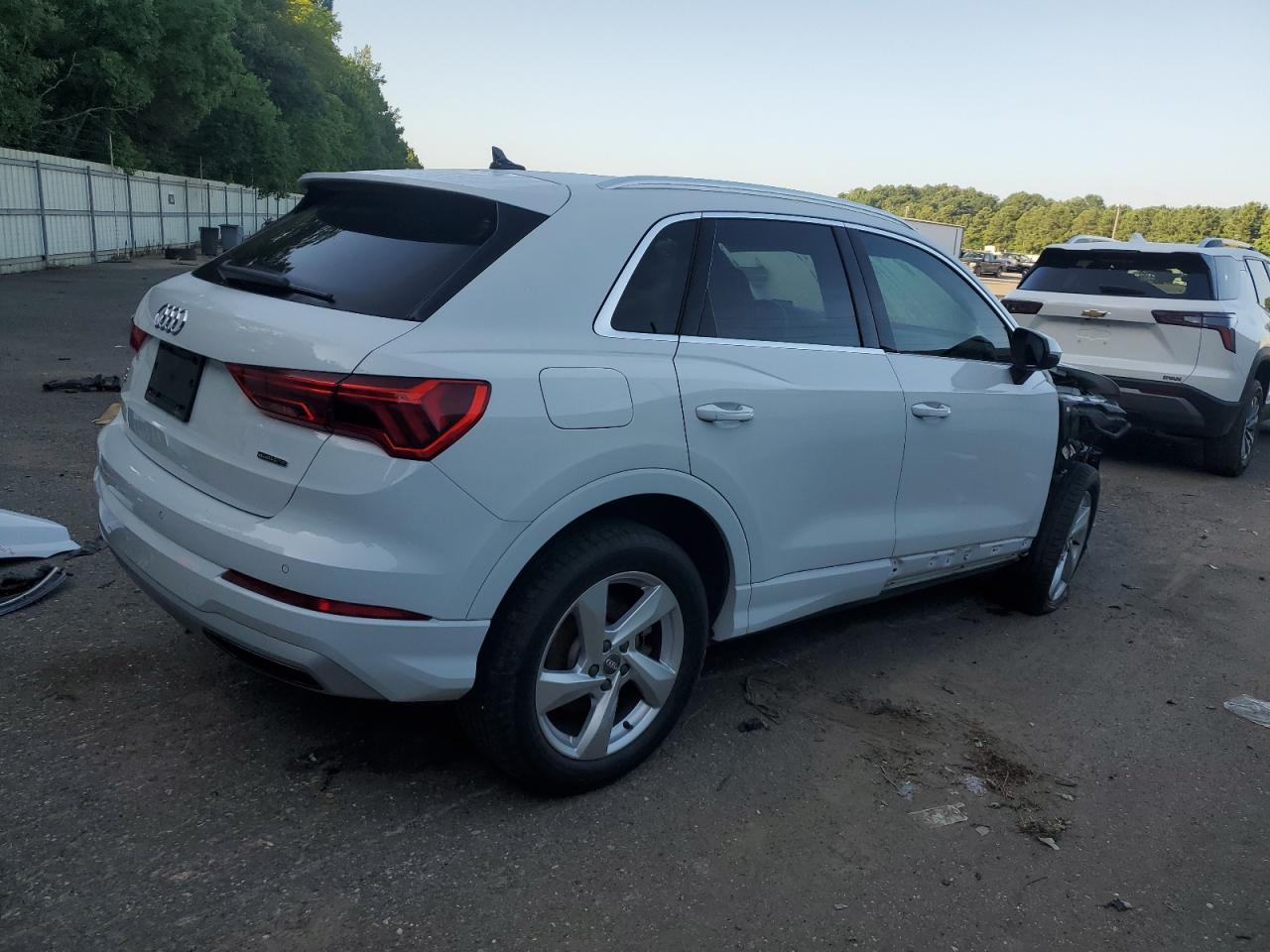 2019 Audi Q3 Premium - Фото 3