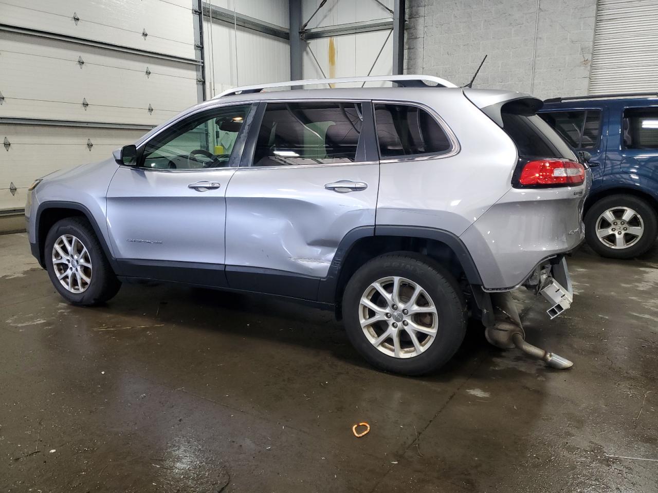 2018 Jeep Cherokee Latitude - Фото 2