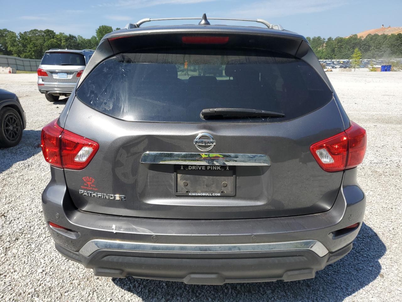 2019 Nissan Pathfinder S - Фото 6