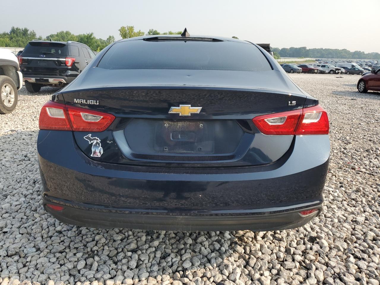 2016 Chevrolet Malibu Ls - Фото 6