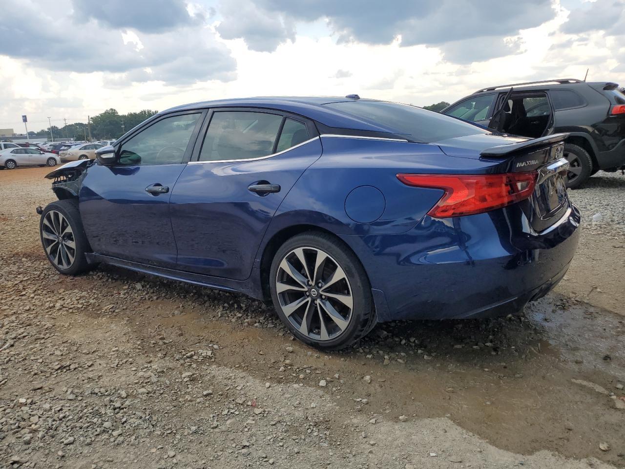 2016 Nissan Maxima 3.5S - Фото 2