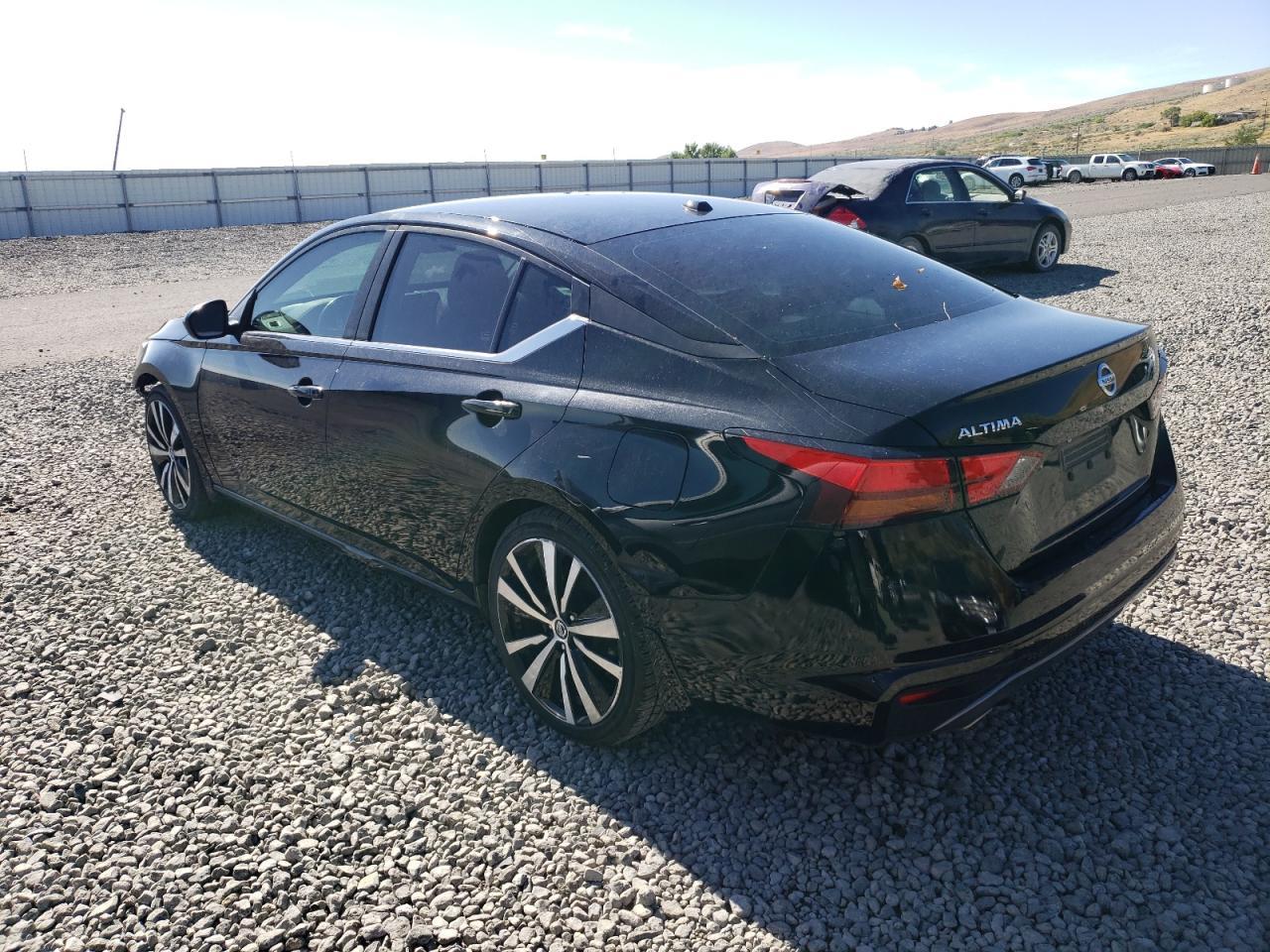 2019 Nissan Altima Sr - Фото 2