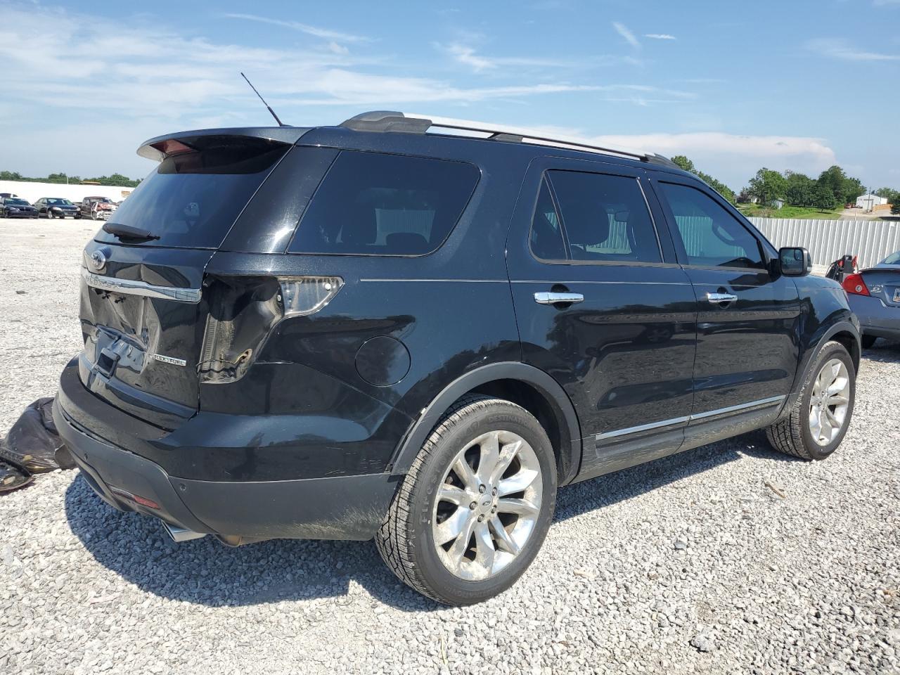 2013 Ford Explorer Xlt - Image 3