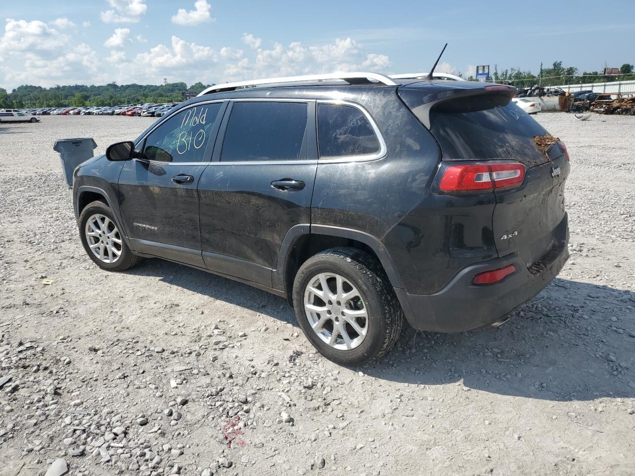 2015 Jeep Cherokee Latitude - Image 2