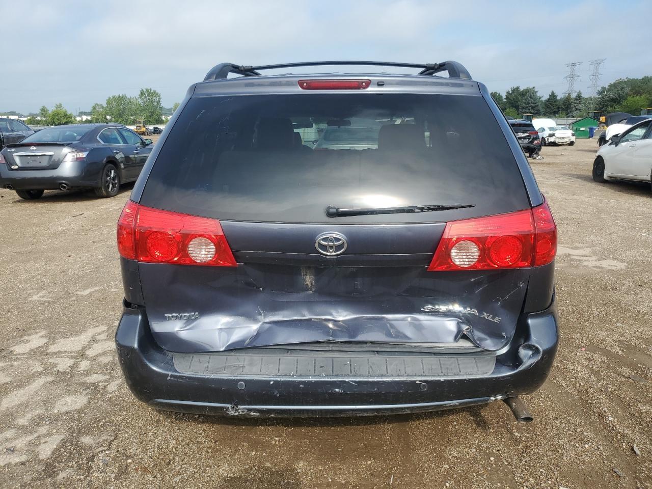 2007 Toyota Sienna Xle - Фото 6