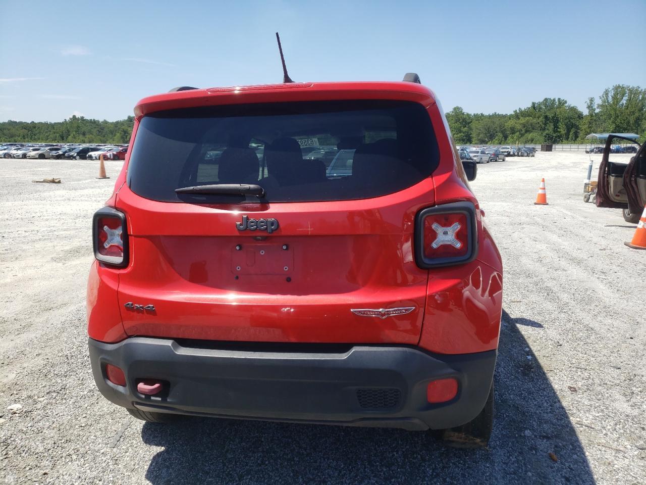 2017 Jeep Renegade Trailhawk - Фото 6
