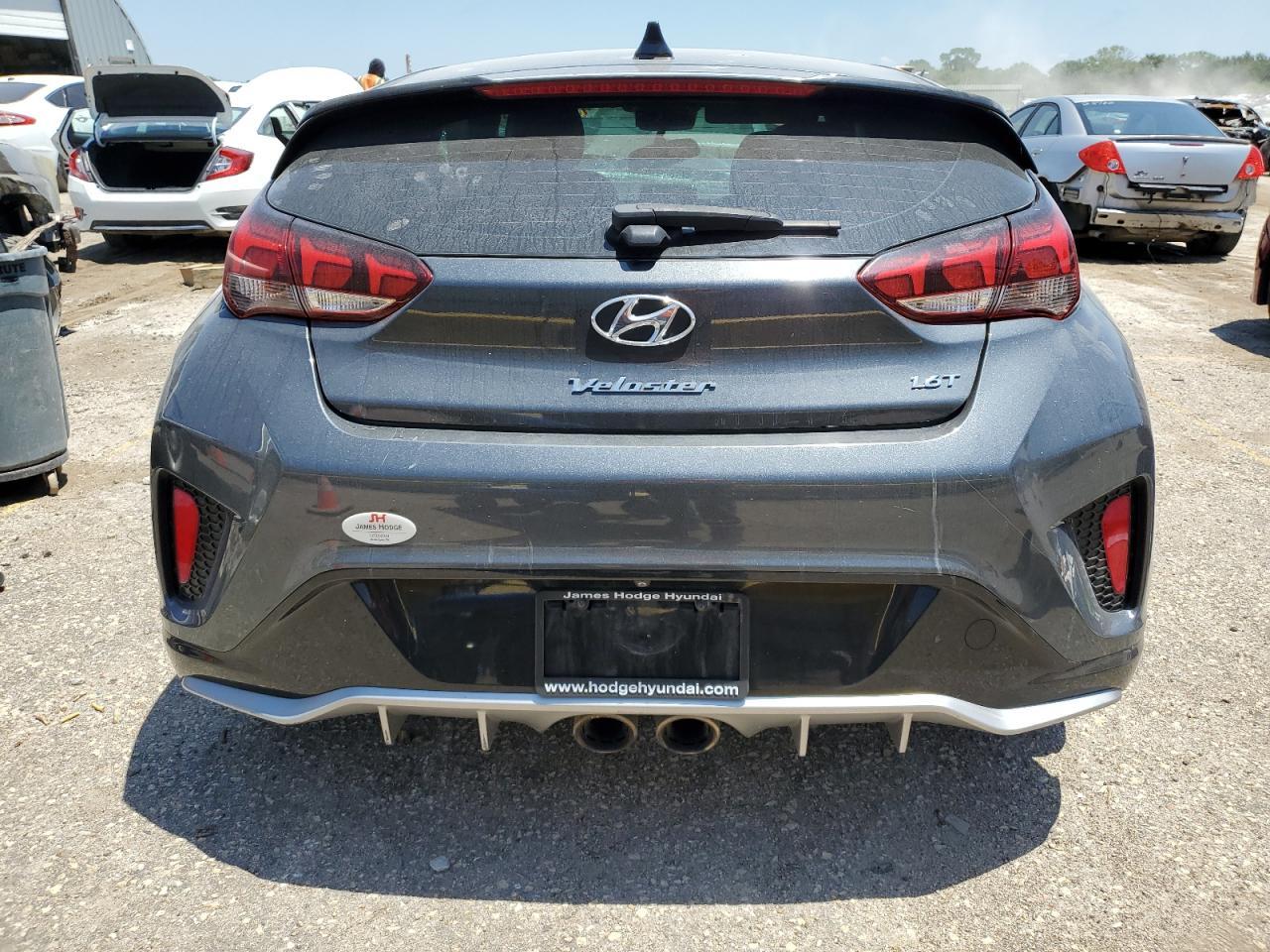 2020 Hyundai Veloster Turbo - Фото 6