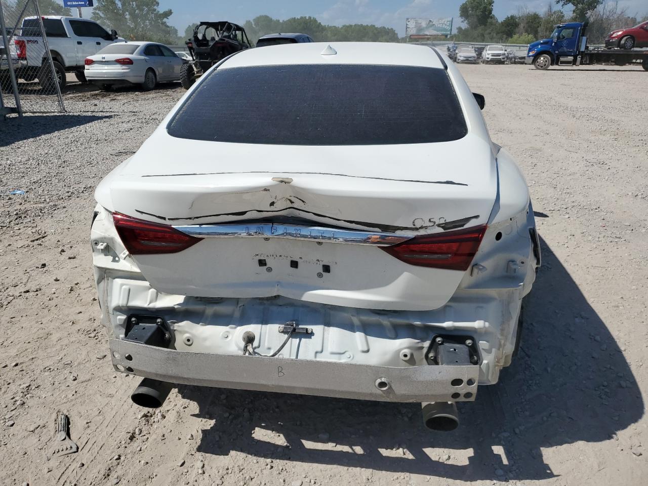 2018 Infiniti Q50 Luxe - Фото 6