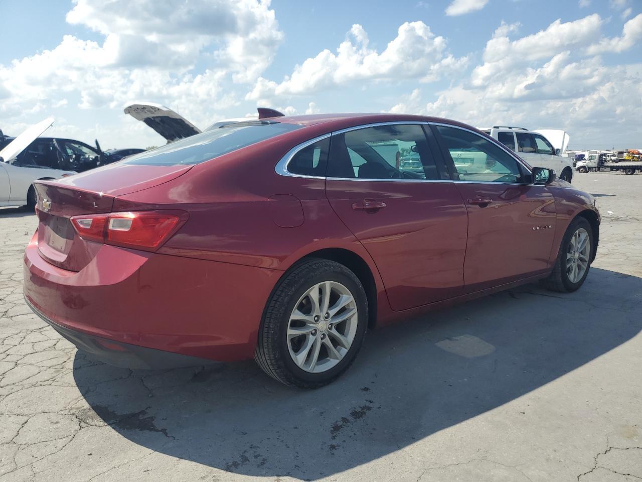 2017 Chevrolet Malibu Lt - Image 3