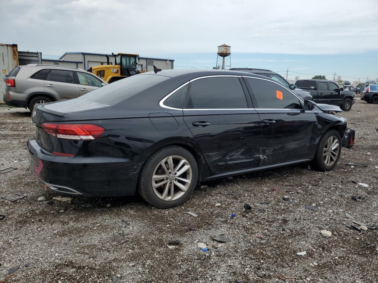 2020 Volkswagen Passat Se - Image 3