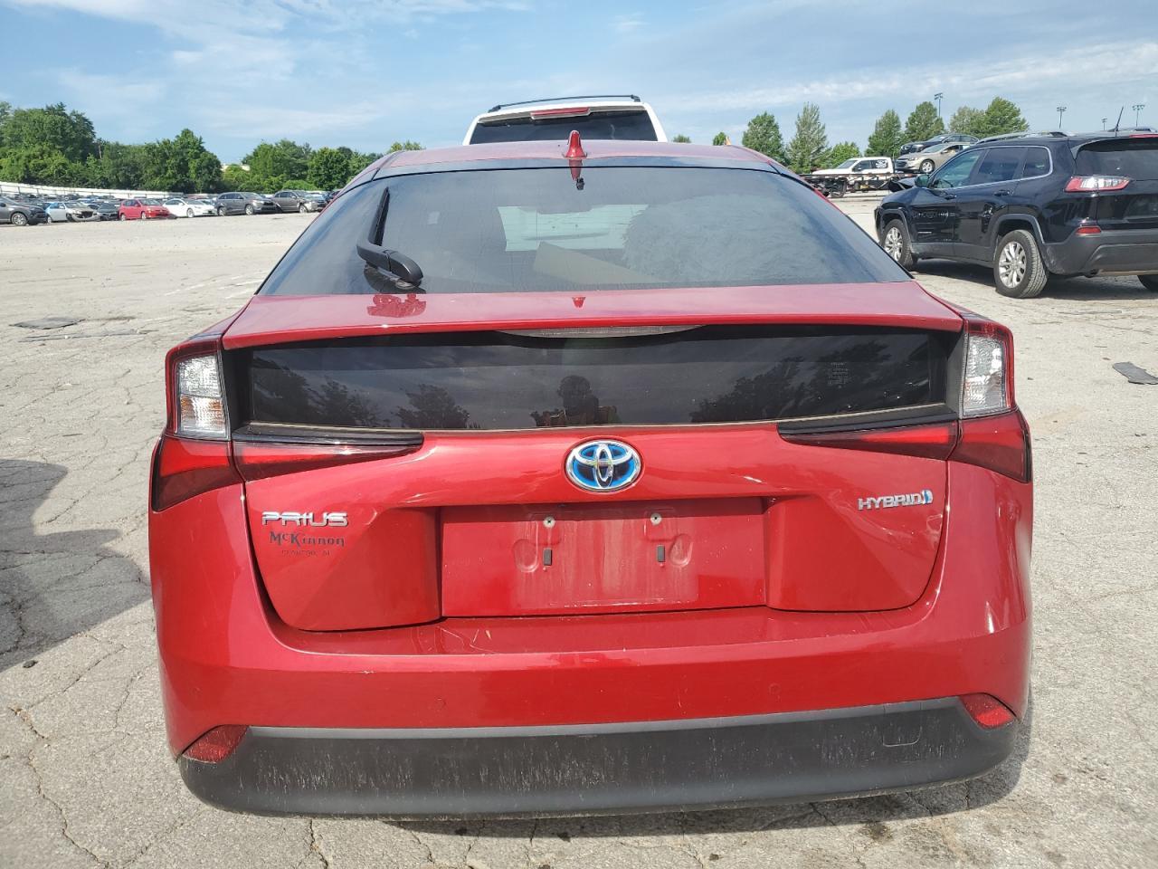 2022 Toyota Prius Night Shade - Фото 6