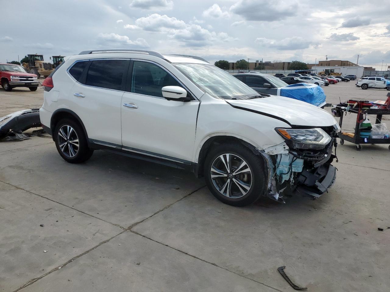 2017 Nissan Rogue Sv - Фото 4