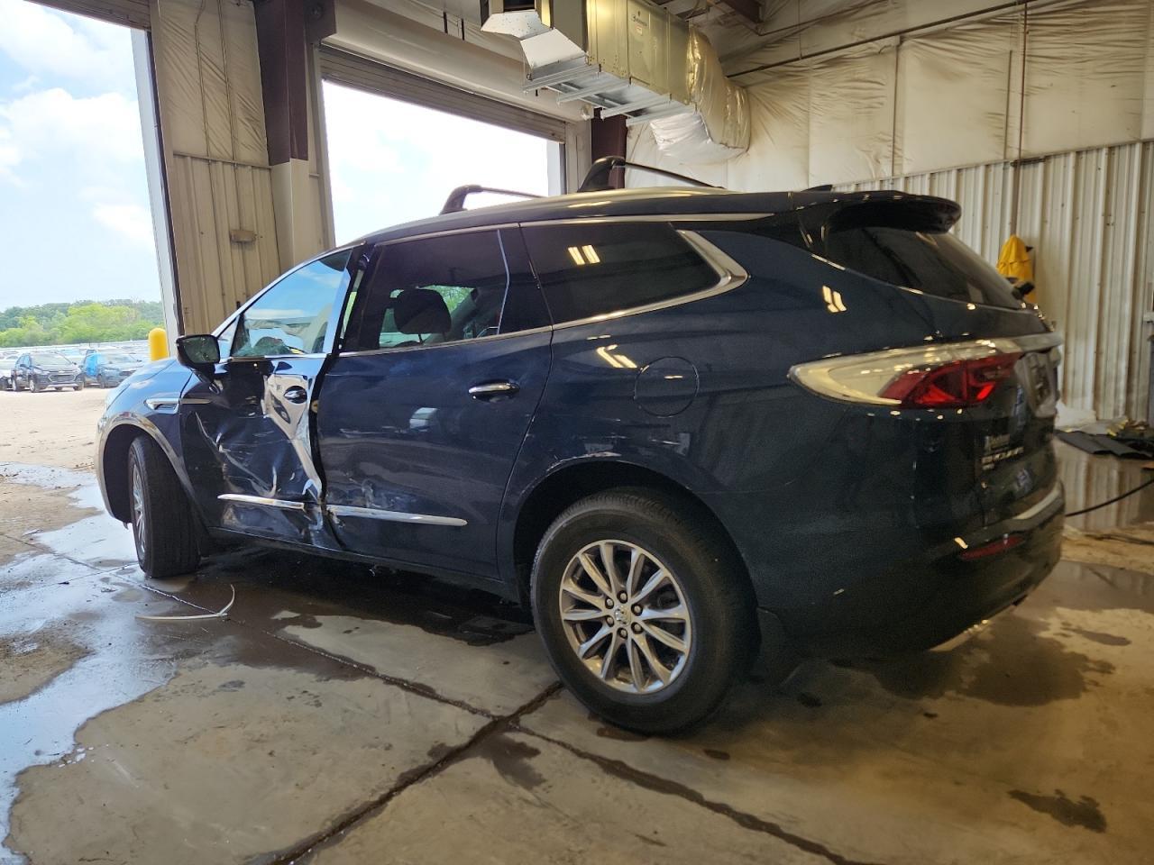 2023 Buick Enclave Premium - Фото 2