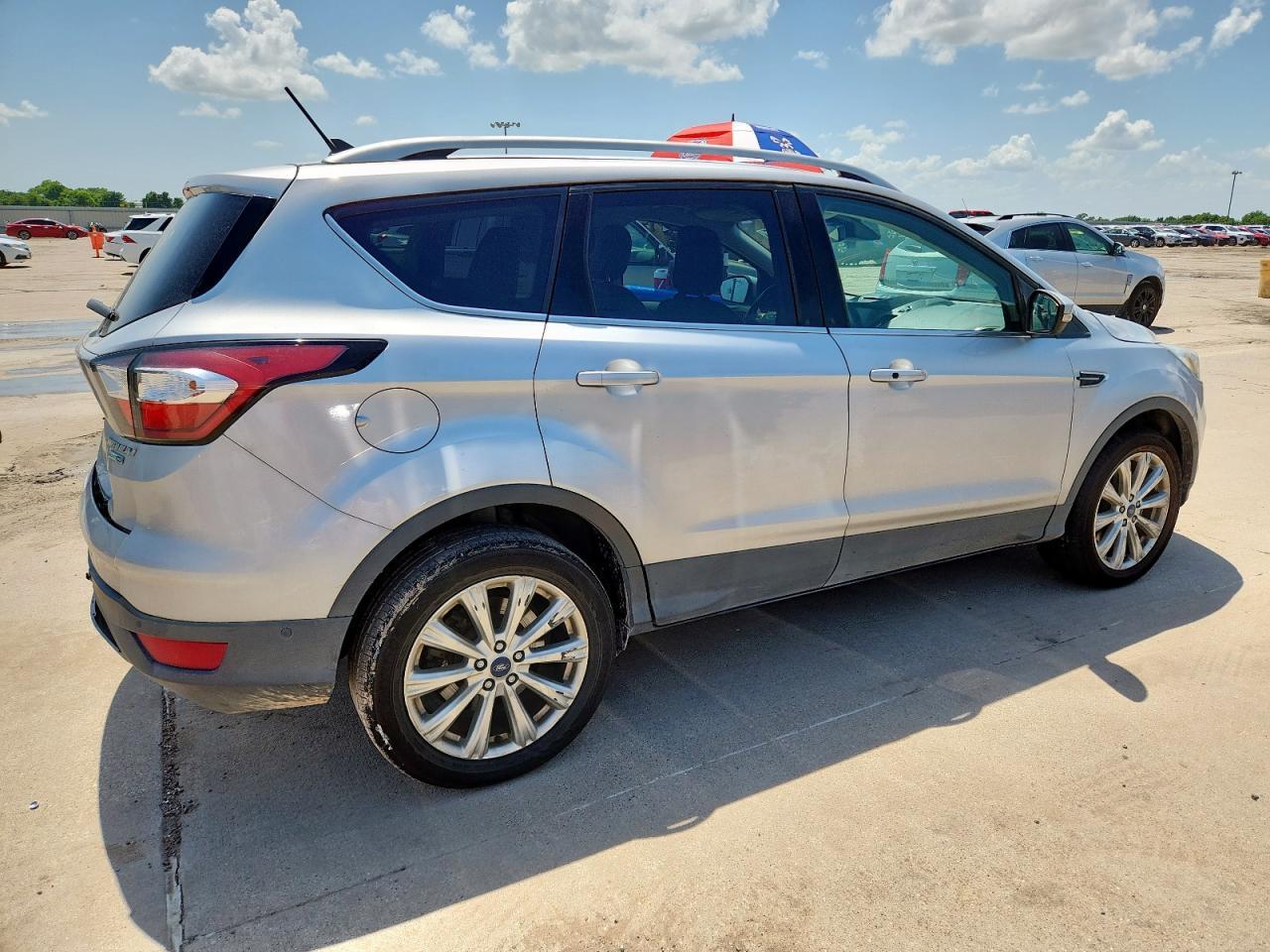 2018 Ford Escape Titanium - Фото 3