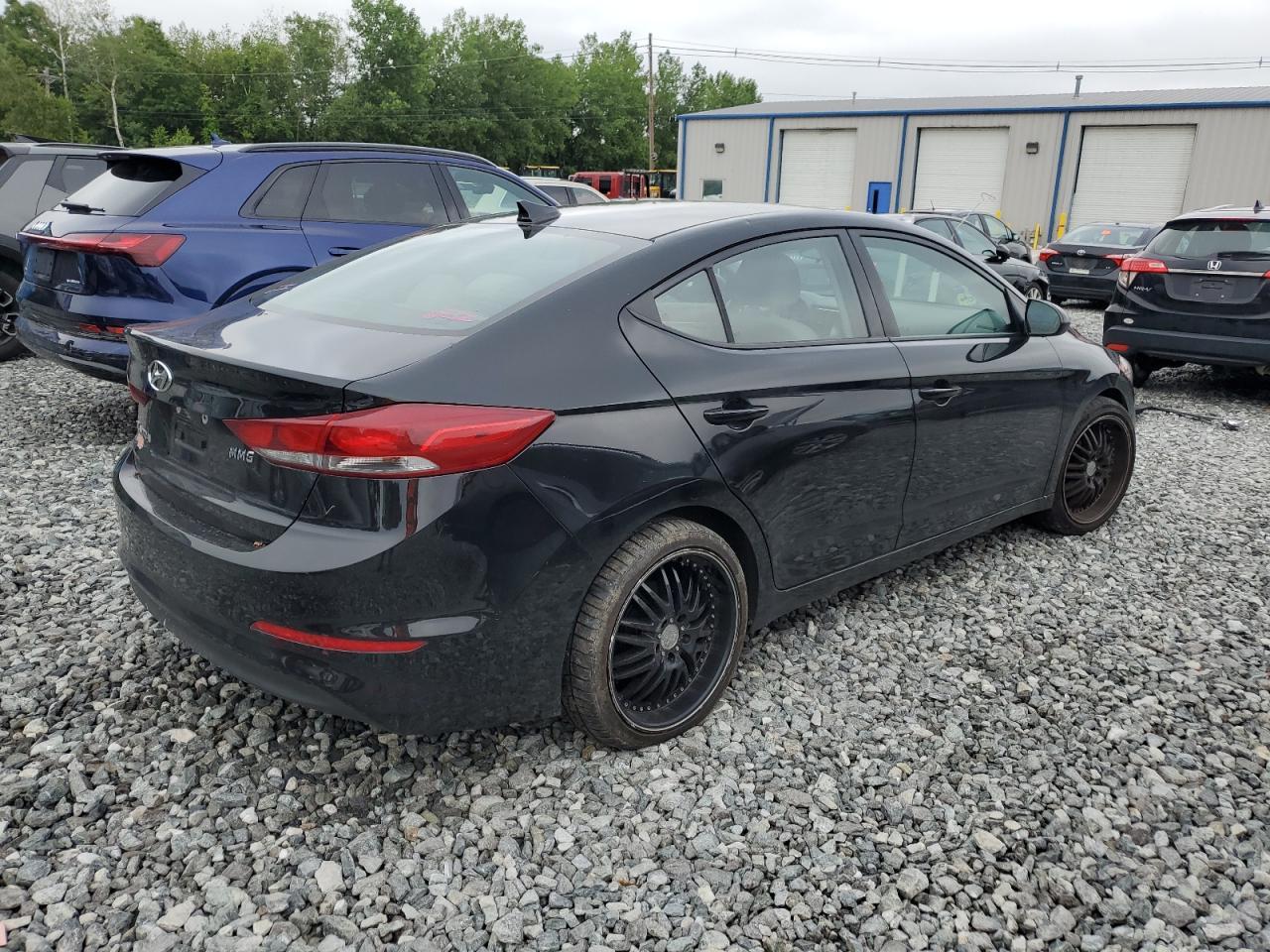 2017 Hyundai Elantra Se - Фото 3