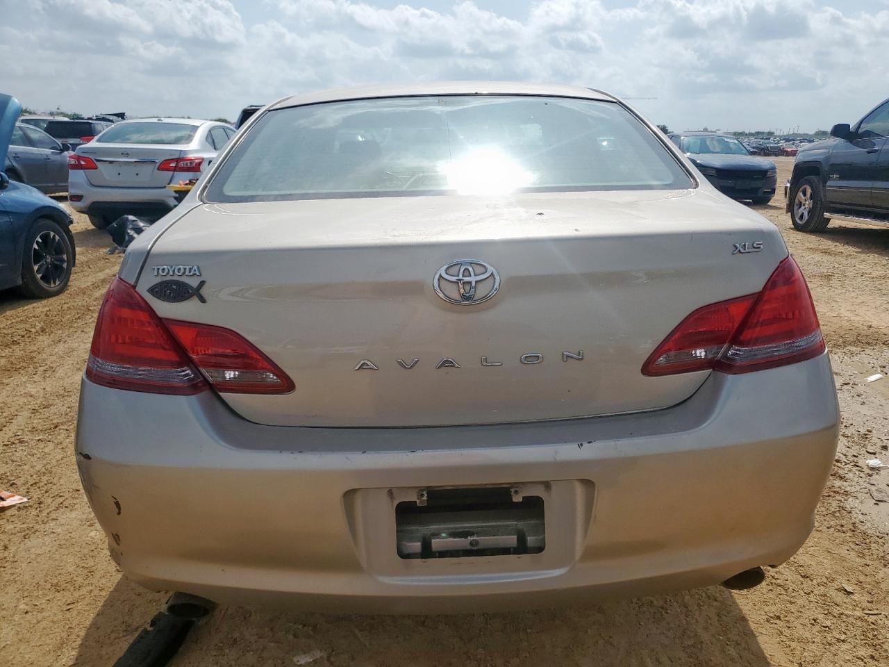2008 Toyota Avalon Xl - Image 6