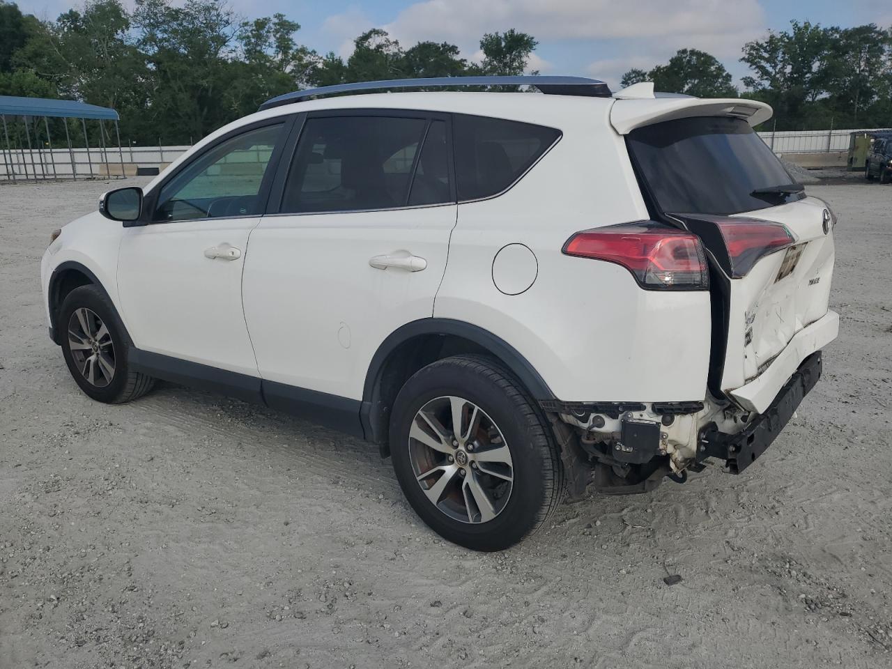 2018 Toyota Rav4 Adventure - Image 2