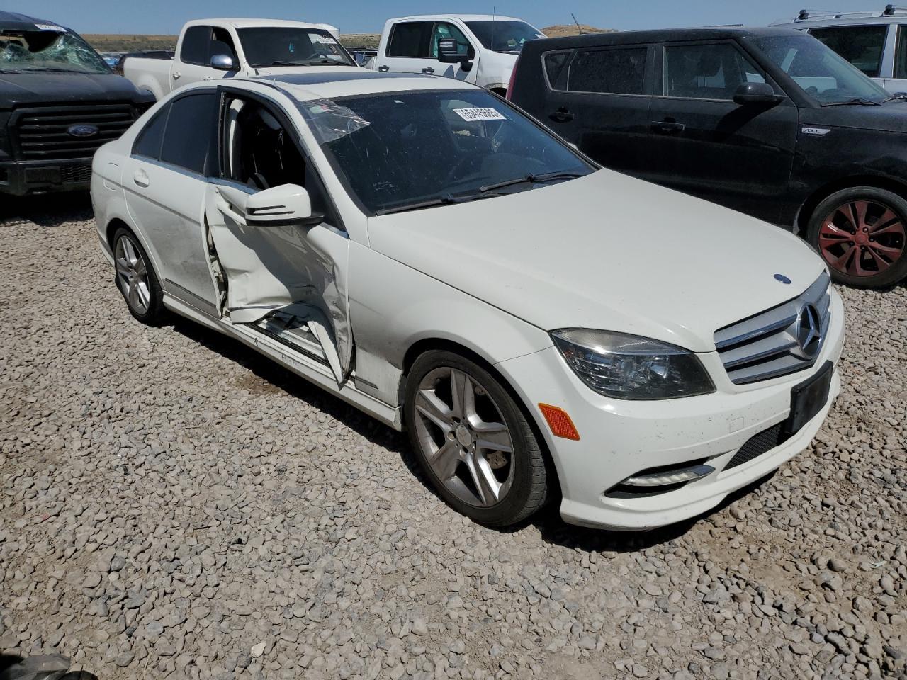 2011 Mercedes-Benz C 300 - Фото 4