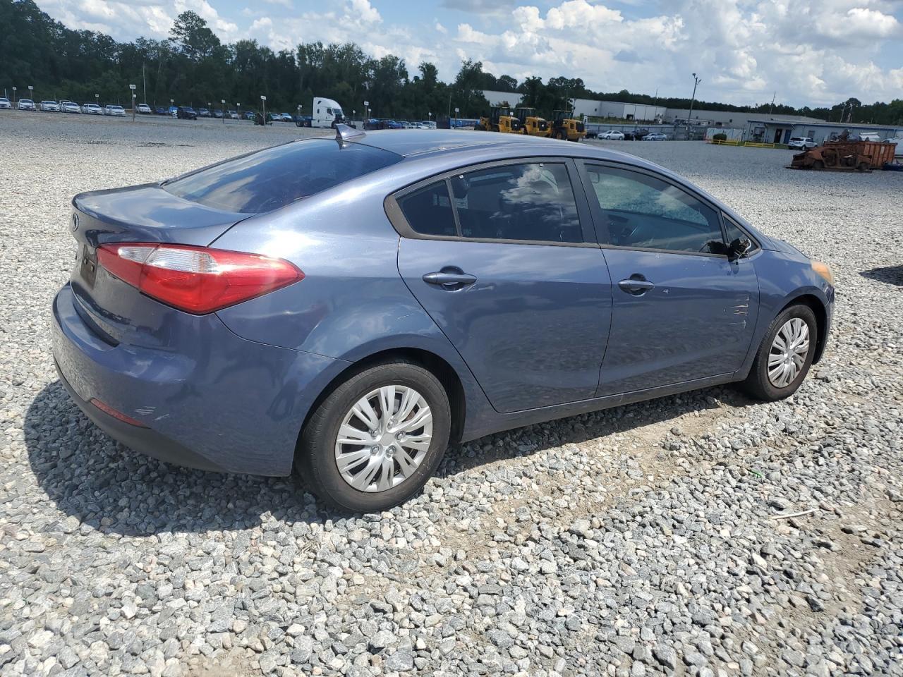 2016 Kia Forte Lx - Image 3