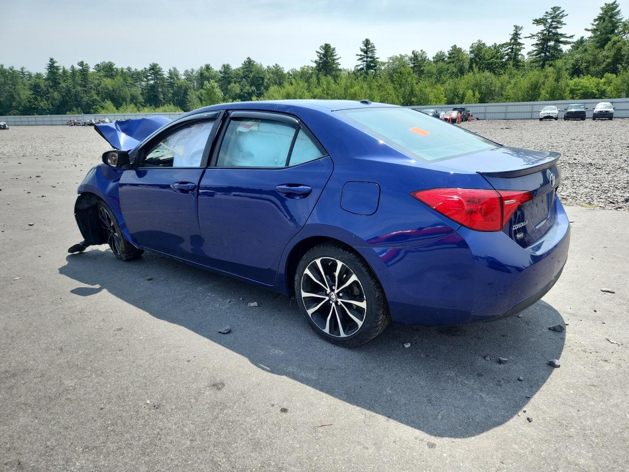 2017 Toyota Corolla L - Фото 2