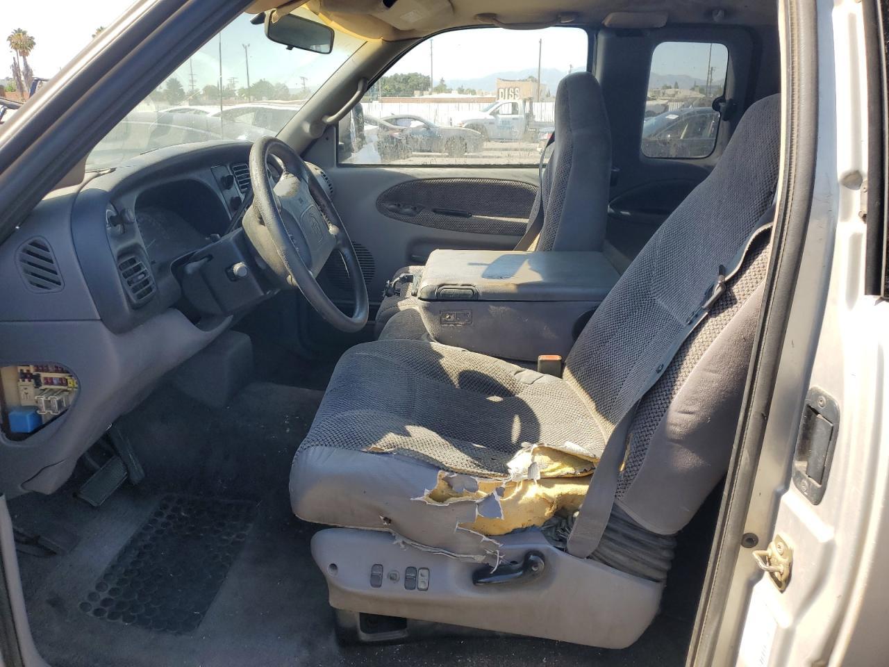 1998 Dodge Ram 1500 - Фото 7