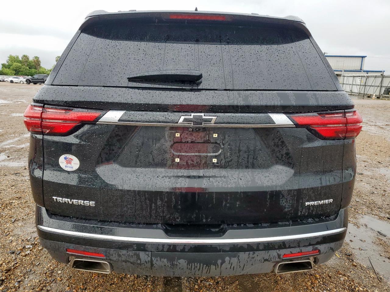2023 Chevrolet Traverse Premier - Image 6